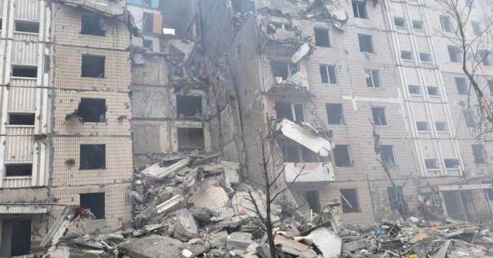 „Democrația se stinge în beznă”: Infrastructura energetică a Ucrainei, aproape de prăbușire, avertizează specialiștii (WP)