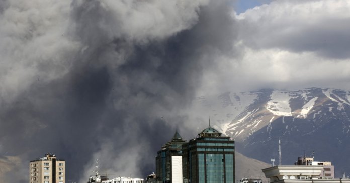 Cristian Diaconescu afirmă că o schimbare de regim în Iran după dispariția lui Khamenei nu se poate realiza. Ce...