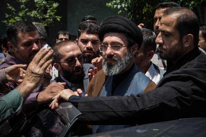 „Mojtaba Khamenei, noul lider suprem al Iranului, a fost raportat rănit și posibil desfigurat – ultimele știri din SUA”