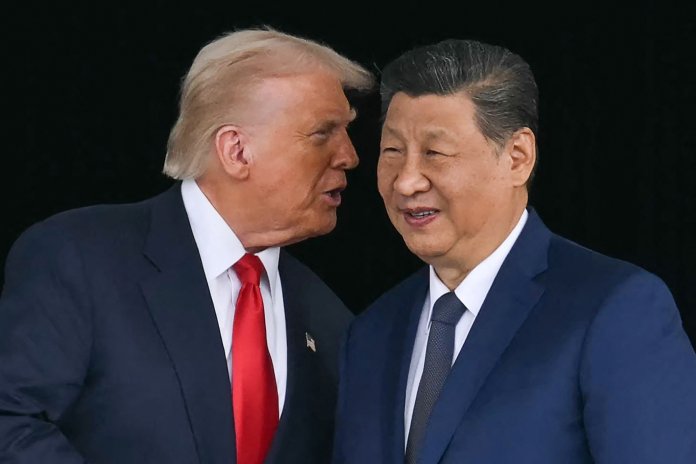 Trump declară că „reușește să redeschidă definitiv” Strâmtoarea Ormuz pentru China și că Xi îi va oferi o „îmbrățișare caldă și generoasă”