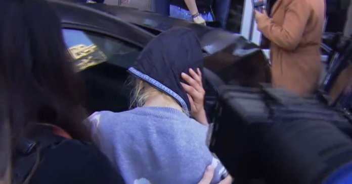 Un suspect de bază în cazul medicului omorât și ars într-un apartament din București a fost condus la interogatoriu.