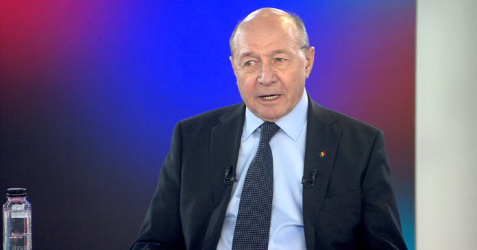 Traian Băsescu: „Consecinţa pregătirii necorespunzătoare a alegerilor este ceea ce constatăm acum. N-au oferit nicio oportunitate...