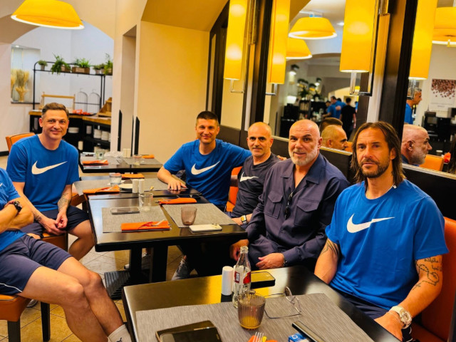 ”UEFAntasticul” învins de Becali s-a întors în România! Cum se prezintă la 20 de ani de la FCSB - Rapid din Cupa UEFA