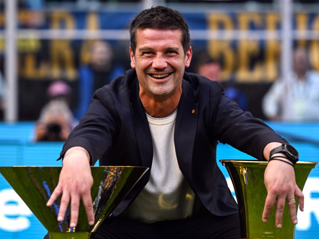Cristi Chivu a oficializat extinderea contractului cu Inter: ”Istoria lui este aparte”