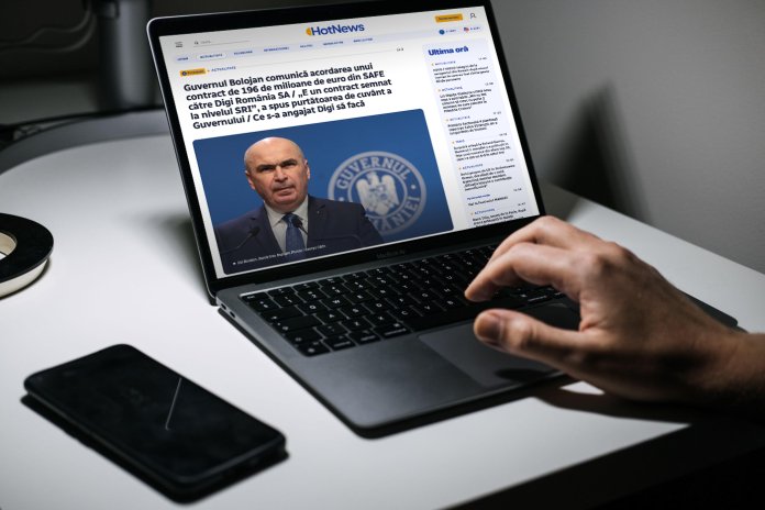 Reacție rapidă: Pe când am aflat că Executivul României oferă 196 de milioane de euro pentru compania de telecomunicații Digi pentru a crea un ChatGPT, mi-a revenit în memorie declarația lui Alexandr Lukașenko referitoare la construirea primului computer în Belarus, la uzina de televizoare.
