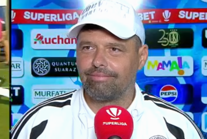 Florin Maxim a răspuns după meciul Farul - Corvinul 2-0: „Nu suntem proști! Avem și noi dreptul să vedem o linie”