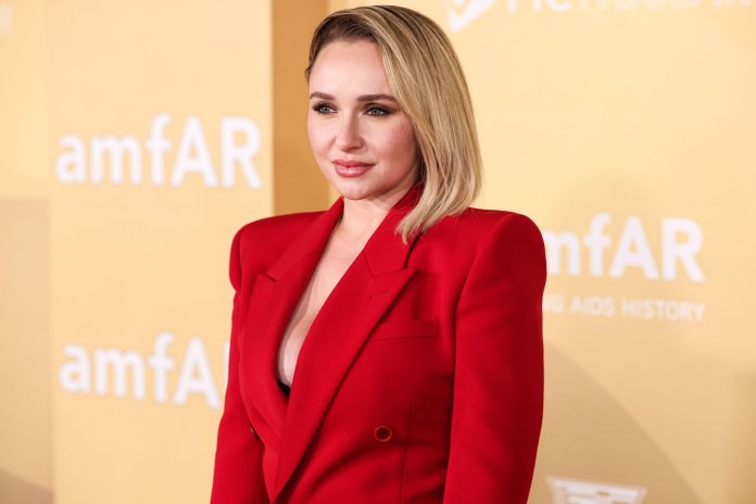 Hayden Panettiere, vedeta din „Nashville” și „Heroes”, a murit la vârsta de 36 de ani.